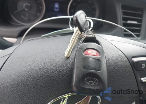 2020 Hyundai Elantra Sel из США, поврежденный, VIN 5NPD84LF4LH555896